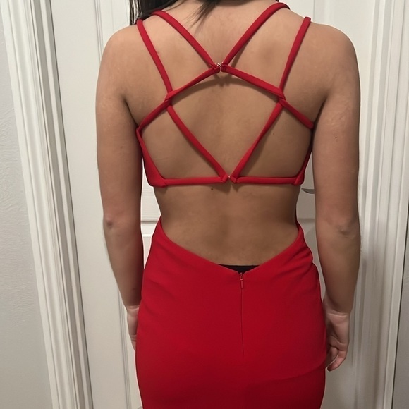 La femme Red Formal Dress Size 0 - Picture 11 of 13